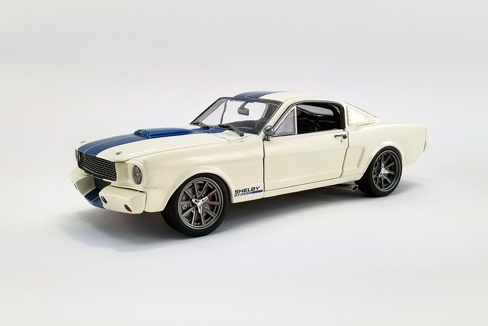 Ford Mustang Coup� 1965 - Norev 1/18